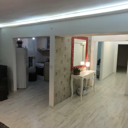 Evodak Apartment *